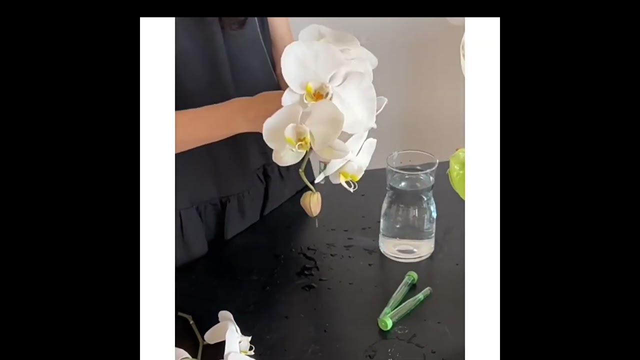 How-to make an Eiffel Tower flower centerpiece 