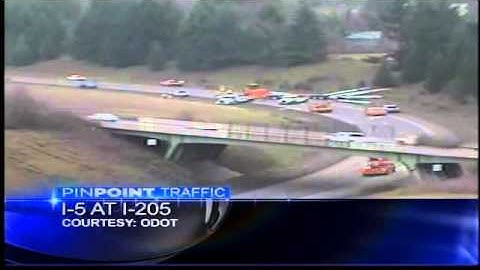 Crews clear metal pipes of I-5 ramp to I-205 SB