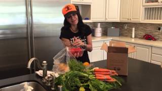 Fresh & Organic Veggies Straight From The Farm Delivered Right To Your Door!!!!!