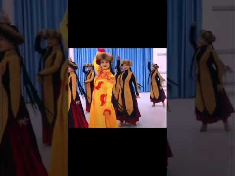 uyghur muqam dance