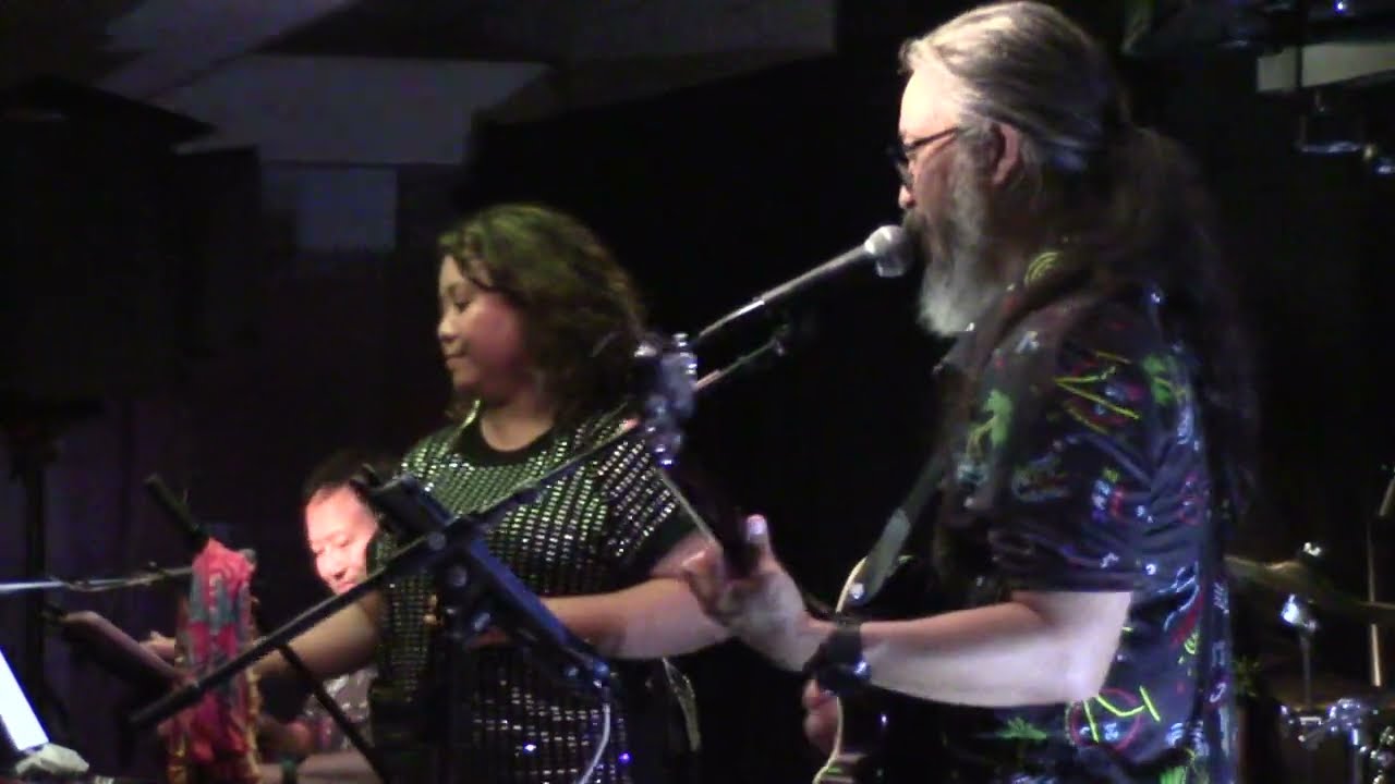 Playlist "Electric Slide" Dance Video @ Mango Street Grill on April 13, 2024