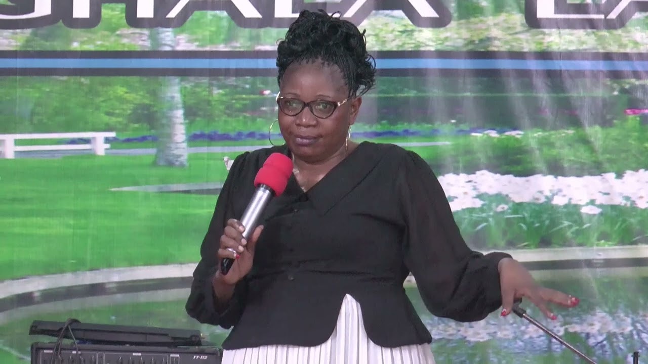 UPENDO UNAAMBATANA NA KUTOA