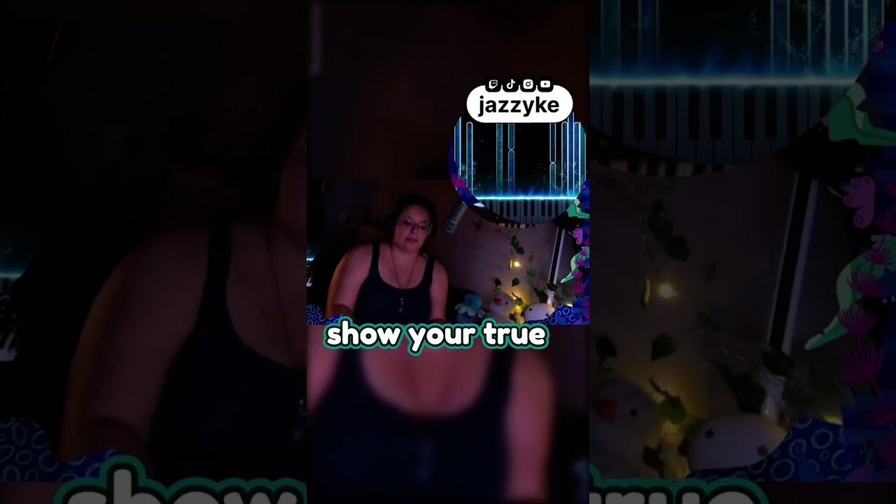 Singing true colors on stream #truecolors #coversong #livemusic #singing #cindylauper #covers