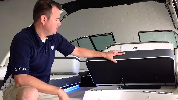Wayzata Marine's Rob Alvarado with Regal's 2800 Bo...