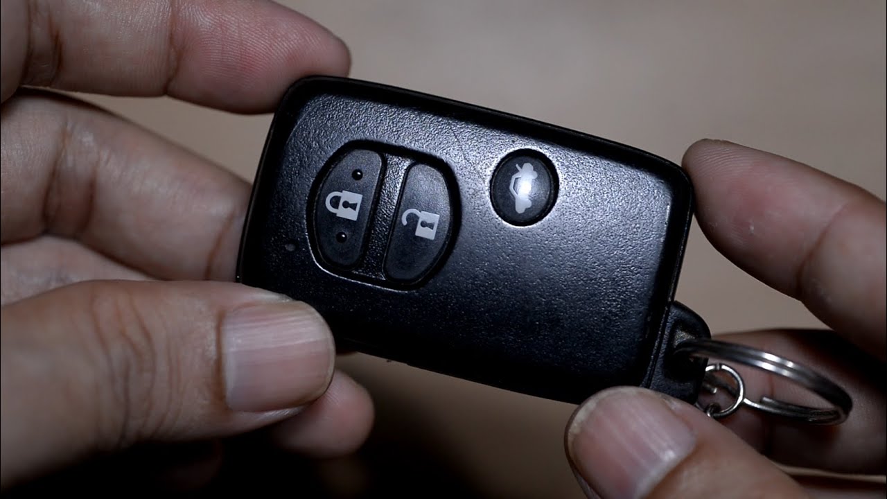 How To Replace A Subaru Key Fob Battery - YouTube