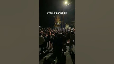 PANAS LAGA ANTARA PERSIK VS AREMA SALING SWEEPING