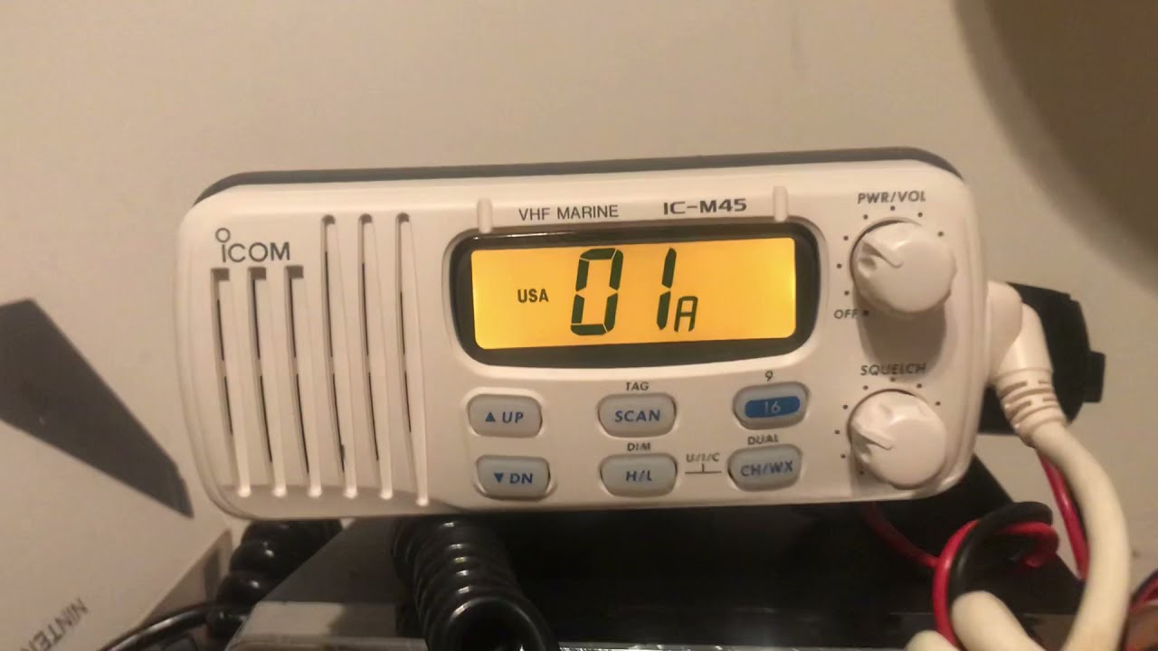 ICM45 VHF Marine Radio Transceiver Power On Receive Test VHF