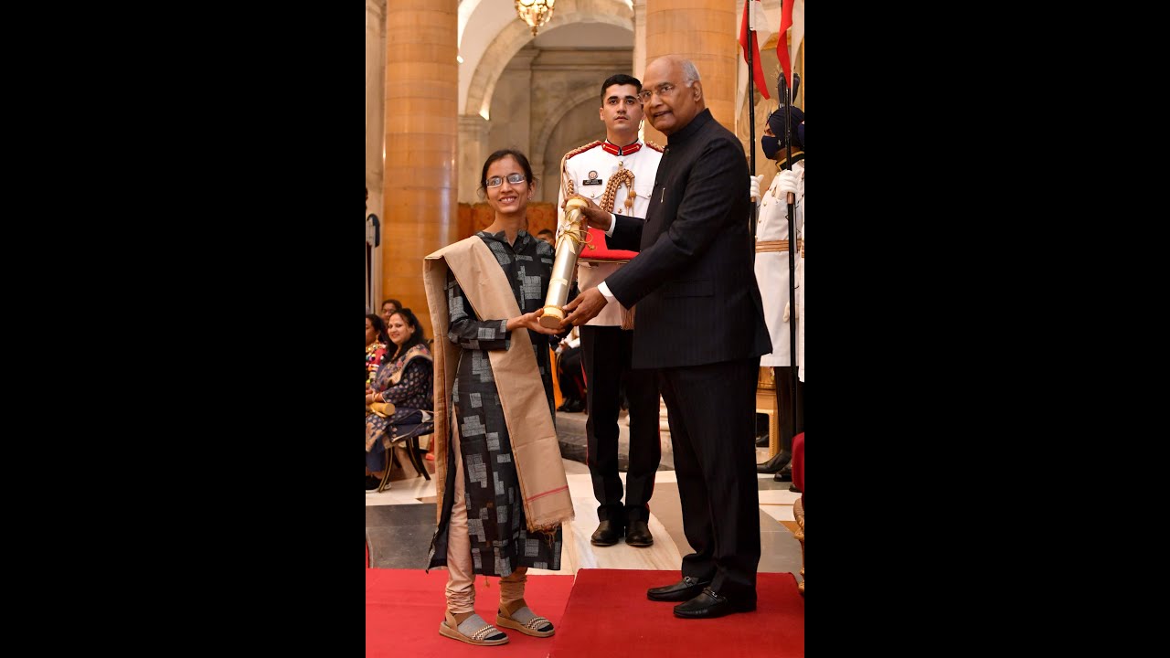 President Kovind presents Nari Shakti Puraskar to Neena Gupta