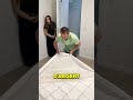 💸 Cette fille pensait que son père cachait un secret 😳