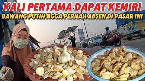 Baru kali ini kita dapat kemiri, bawang putih tidak pernah absen klw ke pasar ini