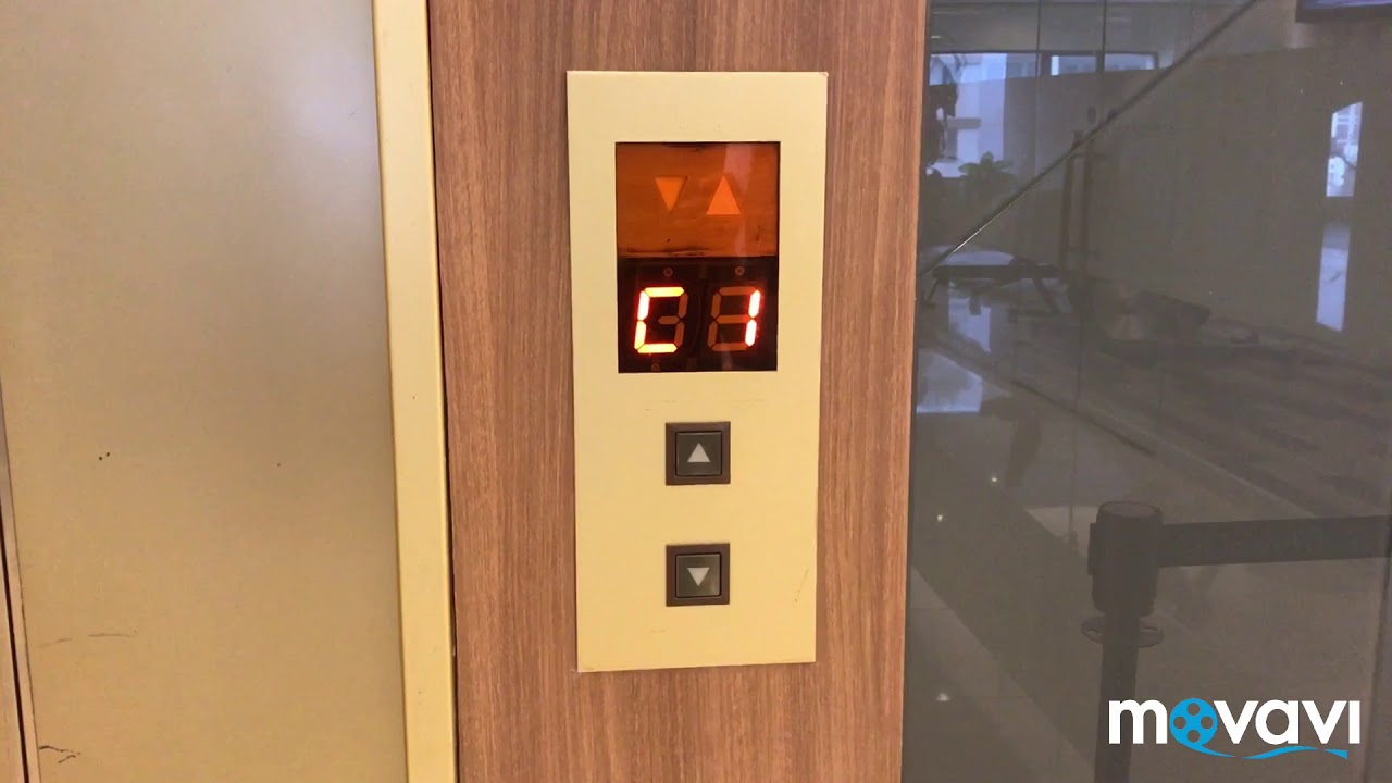 Mitsubishi elepet traction elevator Bamboo Grove Clubhouse in Wan