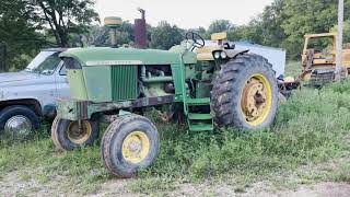 What is the difference between a John Deere 4000 and a John Deere 4020?
