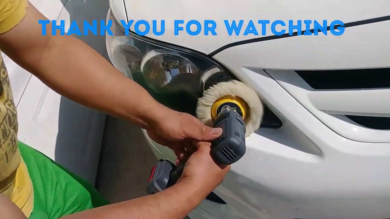 Buffing the headlights on a Toyota corolla YouTube