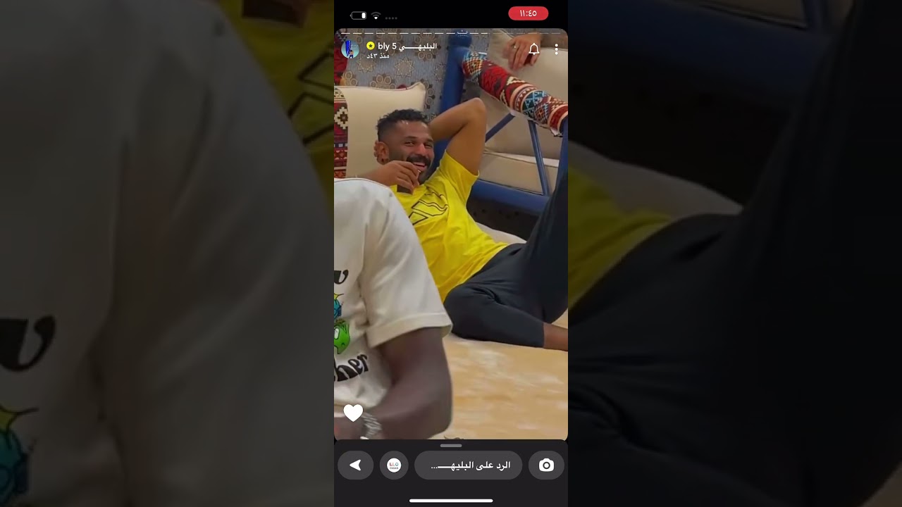 سنابات لعيبة الهلال متجمعين في خيمة النادي 😂💙💙