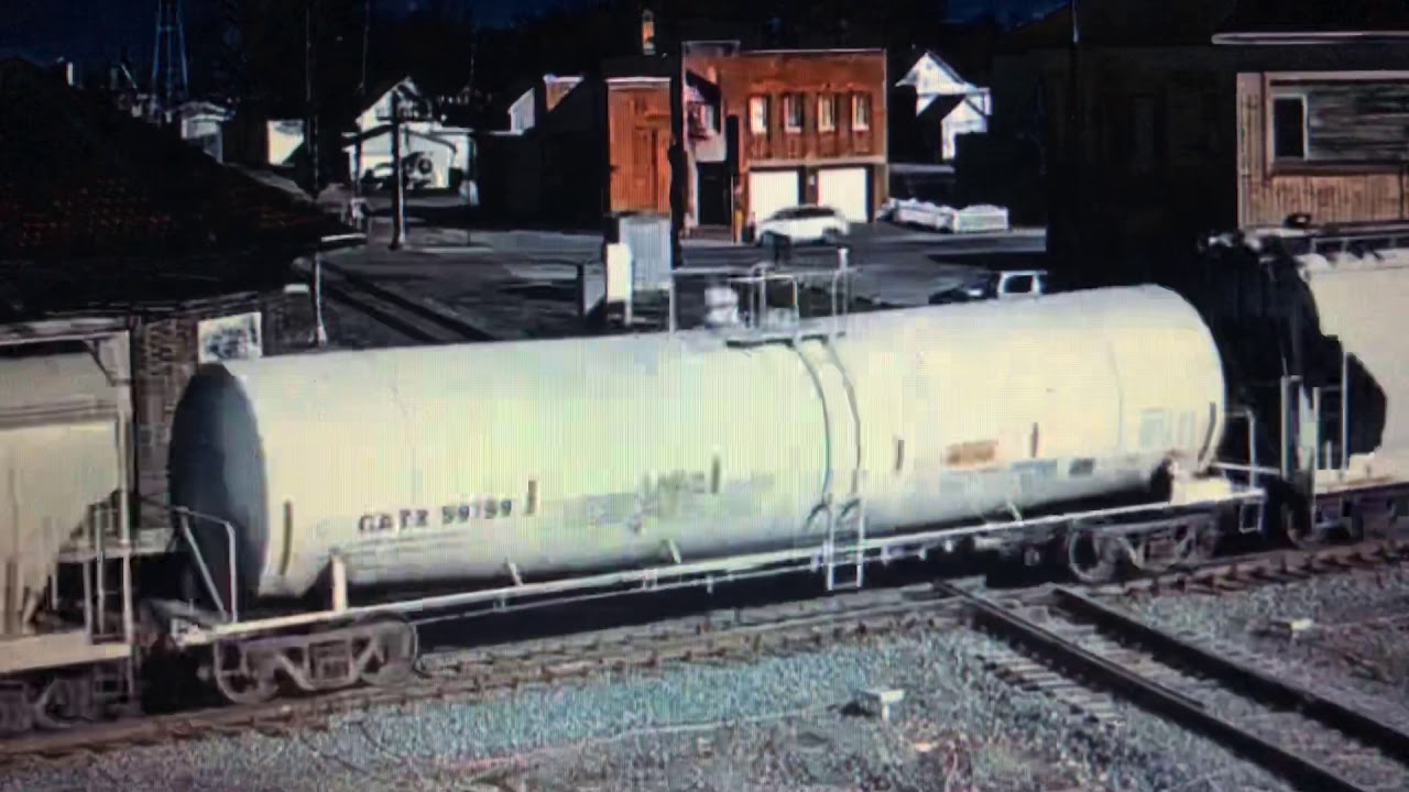 CSX Train Race on the Deshler Railcam 1/5/19 YouTube