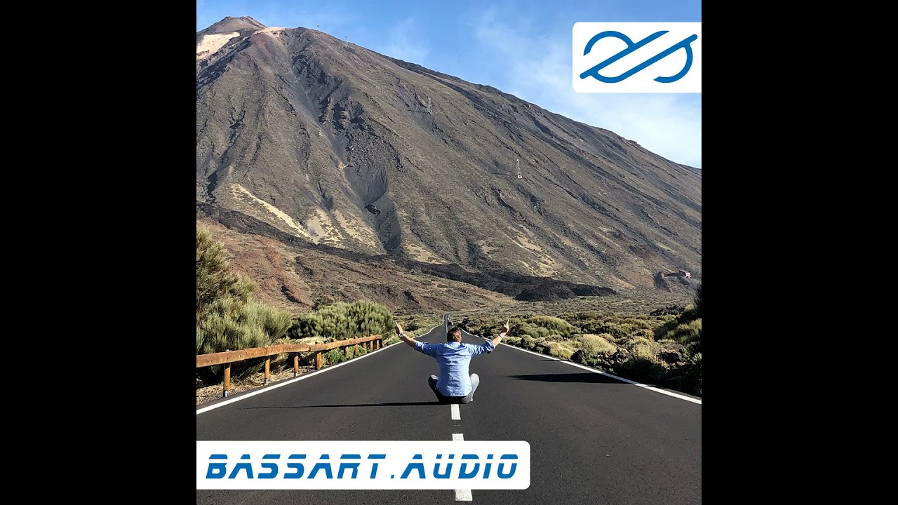 Watch basscast 005 on YouTube Watch basscast 005 on YouTube