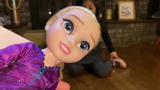 Frozen 2 Elsa and Olaf Sings Into the Unknown and Kristoff!