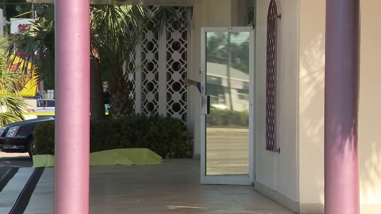 Body discovered outside Miami Gardens funeral home
