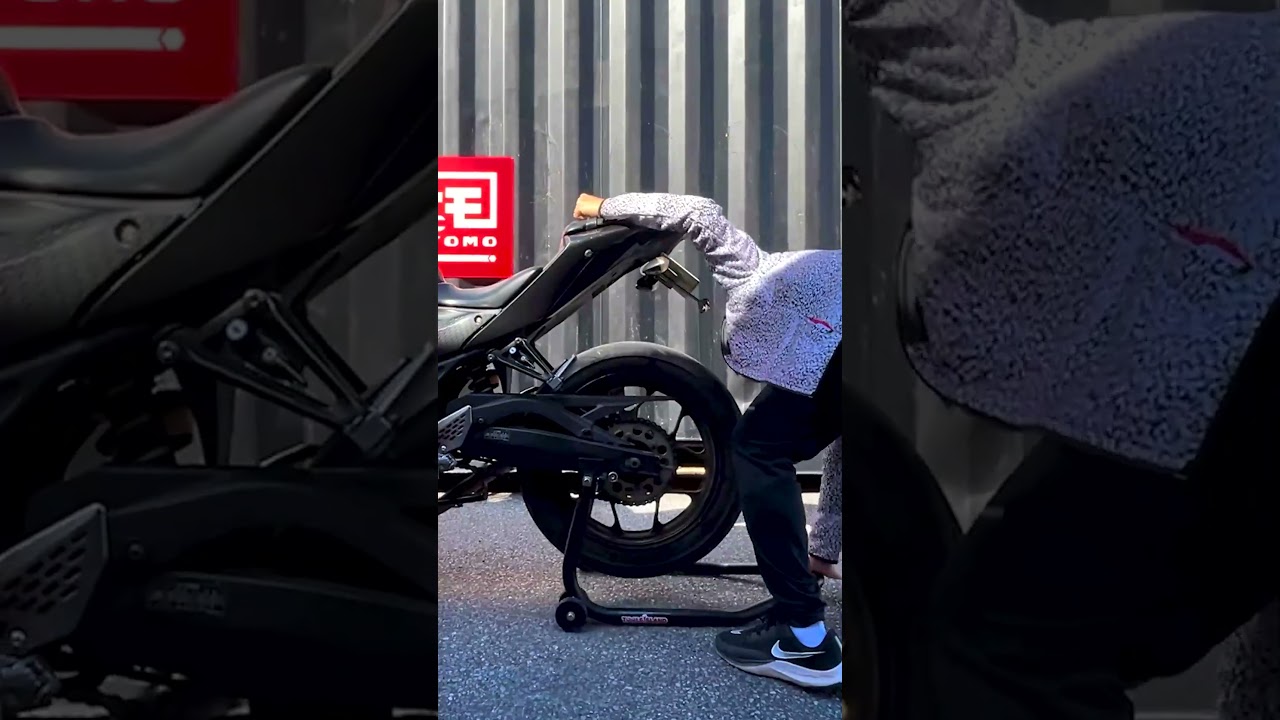 ロングセラー】人気と高実績のリアメンテナンススタンド ブラック□後