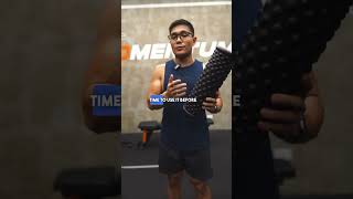 Foam roller for tight quads #shorts