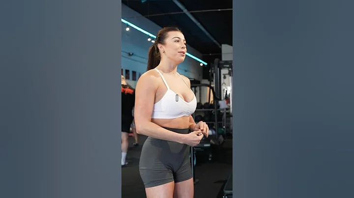 Natty or Not (Women’s Competitors)