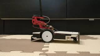 Simple robot controlled via MQTT