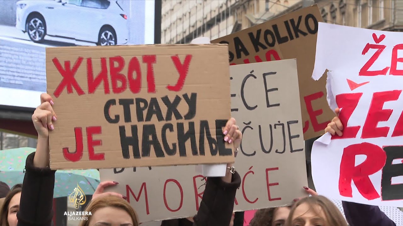 تطالب المظاهرات بتوفير حماية أكبر للنساء في صربيا