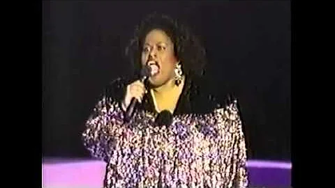 #nowwatching Jennifer Holliday LIVE - Wind Beneath My Wings