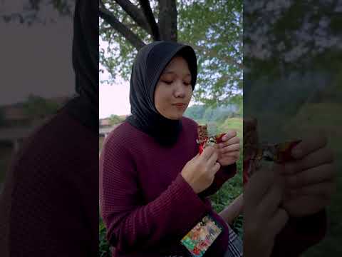 makan-coklat-kok-kaya-gini?
