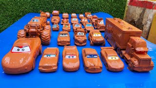 Clean Up Muddy Minicars Disney Pixar Car Convoys Play In The Garden