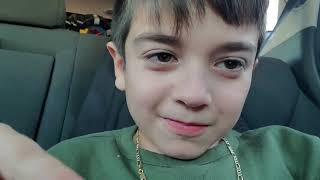 Getting Food for Nana and Pa surfing crab restaurant very cool restaurant HLE FAMILY VLOG