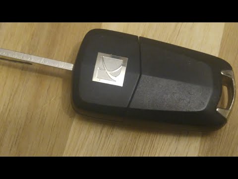 Vauxall / Saturn Key Fob Battery Replacement – EASY DIY