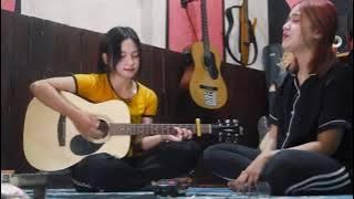 STORY WA CEWE JAWA NYANYI LAGU SEDIH GALAU VIRALL