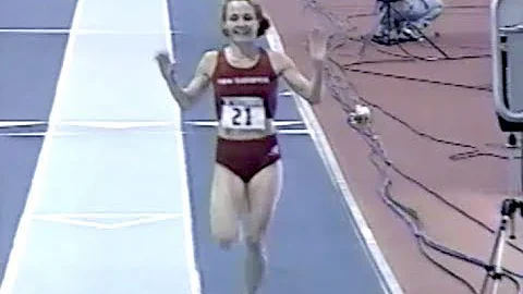 Joan Nesbit - Women's 3000m (finish) - 1998 New Ba...