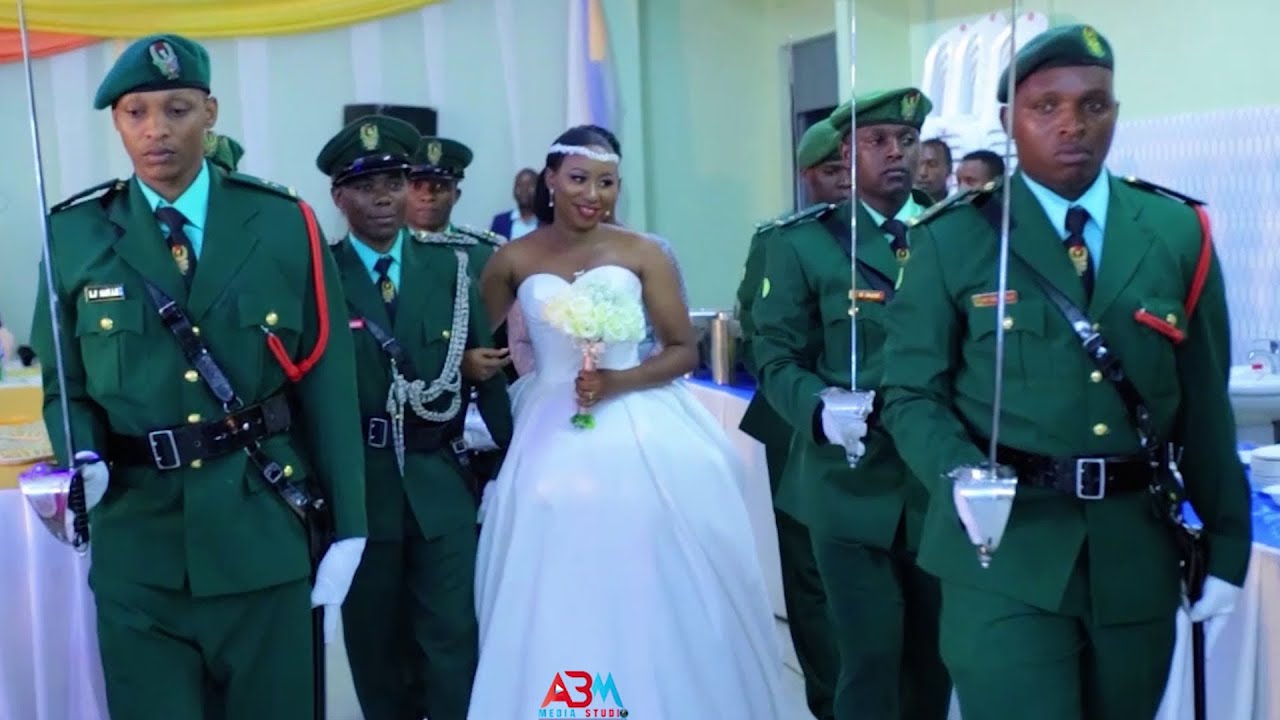 Wanawake wanapenda kuolewa na WANAJESHI ,Tazama Harusi ya Mwanajeshi