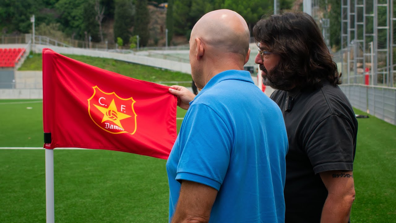 Visita de Julio Maldonado 'Maldini' a la Ciudad Deportiva del CF Damm