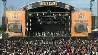 Özlem Tekin Rock'n Coke 2007 Konseri - Değmez Resimi