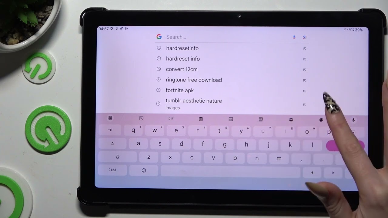 Как изменить и настроить тему клавиатуры на ACER Iconia Tab P10 - сделайте набор текста стильным
