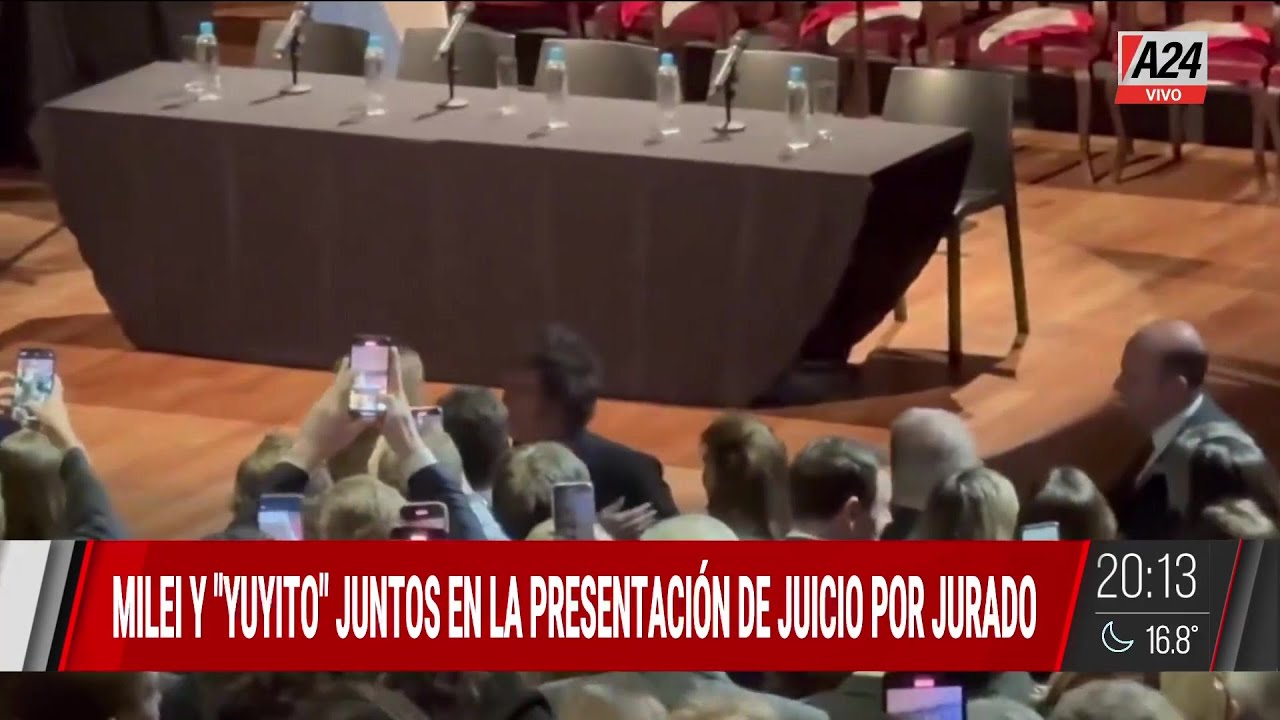 Javier Milei blanqueó su relación con Yuyito González con un beso en el ex CCK