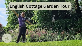 How to have a stunning garden with just a few plants, come tour my mums English Cottage garden.