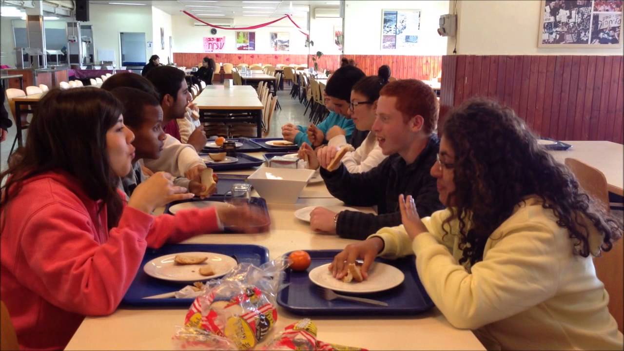 בקיצור... זו השכבה שלי, שכבת גולן. פנימיית בויאר