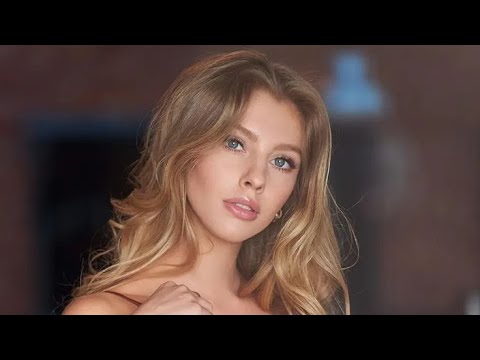 Alexa Breit, Bio, Height, Weight, Age, Net Worth, Measurements