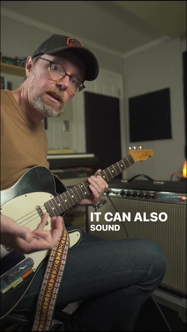 What a Vintage Deluxe Reverb really sounds like… - YouTube