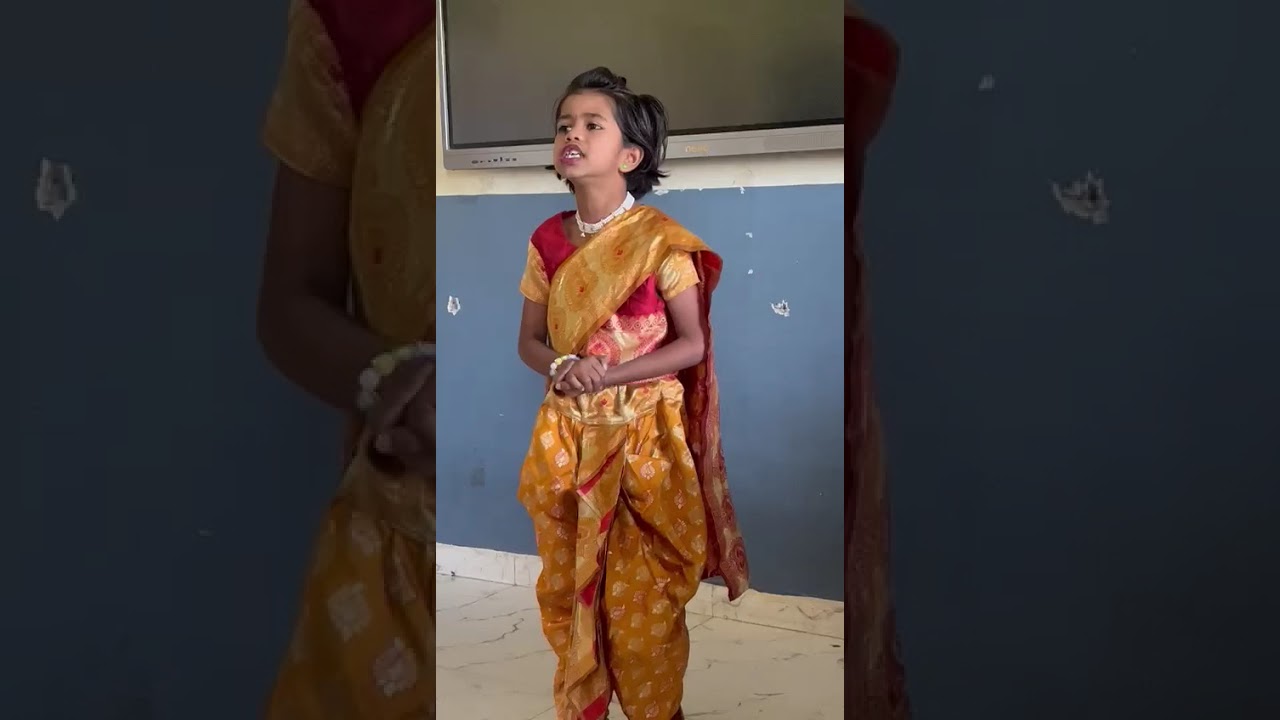 सावित्रीची लेक, शितलताई साठे यांचे गित शालेय स्पर्धेत सादर करताना आमची मुलगी अवनी