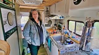 Life in a 1984 Class C RV: Nomadic Living on Social Security| TOUR