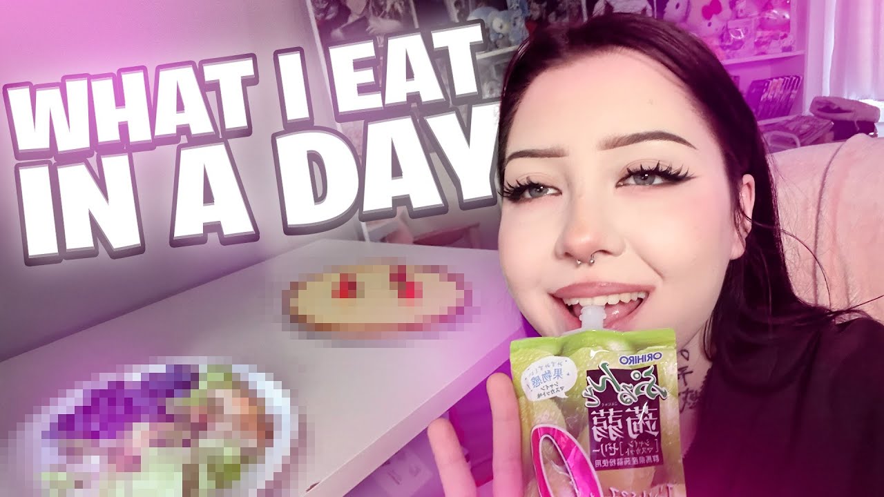 WHAT I EAT IN A DAY