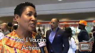 Terri J. Vaughn can’t keep her hands to herself!