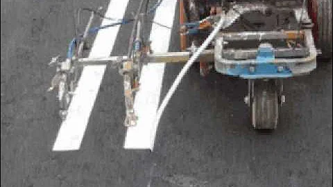 Line painting - Graco LineLazer 5900 with 2 gun kit