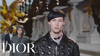 Peter Philips Make Up Talks - Men Winter 2022-2023 Show