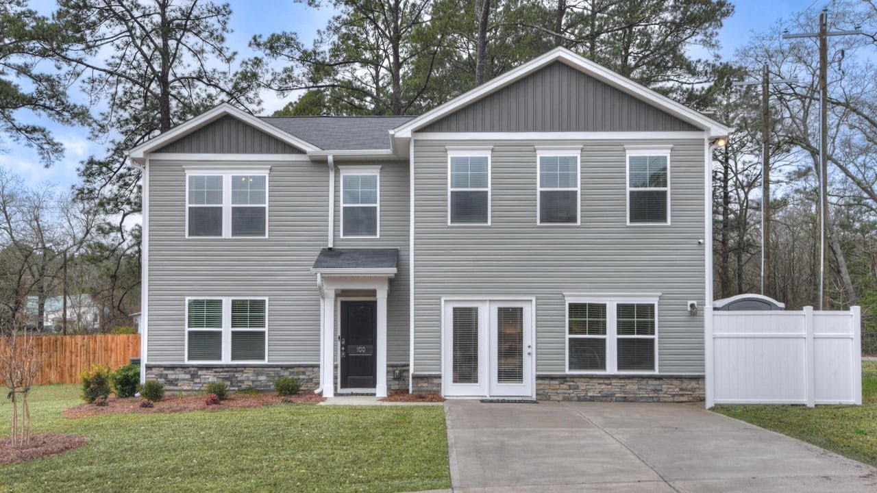 100 Kingfield Drive, Hopkins, SC